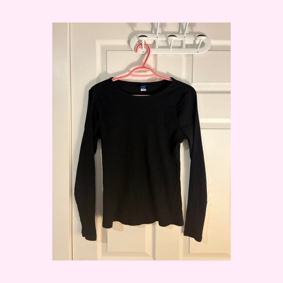 Old Navy Plush Rib-Knit Fitted Long Sleeve Tee, Black, Size L - Picture 2 of 4